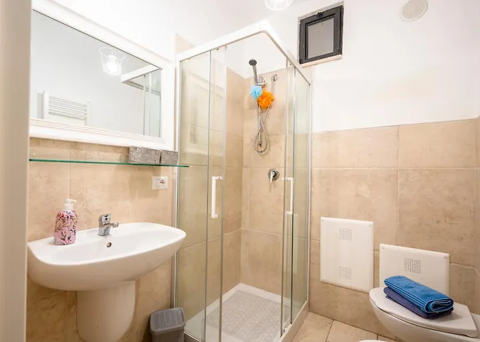 ベッド・アンド・ブレックファスト Martini 29 3*